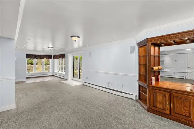 190 S Chapel Drive gallery image 3