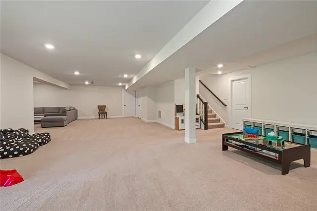 1903 Kimberly Ct gallery image 28