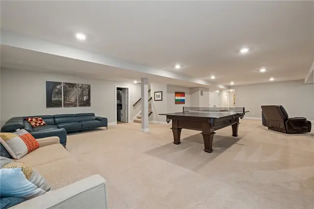 1907 Kimberly Ct gallery image 19