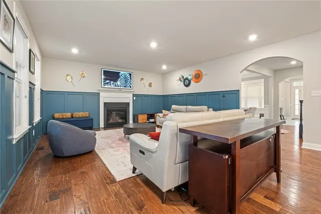 1907 Kimberly Ct gallery image 23