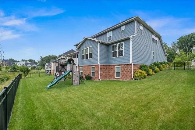 1907 Kimberly Ct gallery image 35