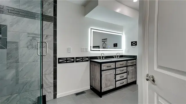 191 Manor Rd. gallery image 17
