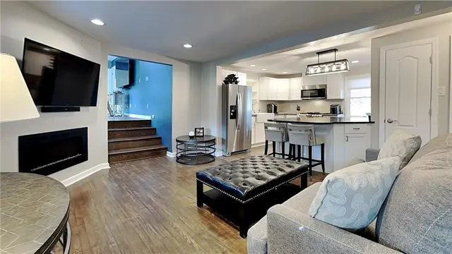 191 Manor Rd. gallery image 41