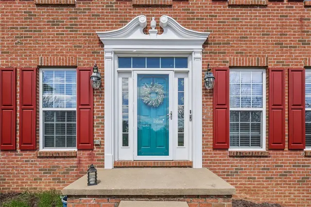1913 Colonial Dr gallery image 45