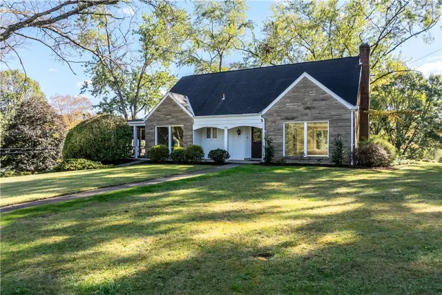 1918 Concord Dr. gallery image 15