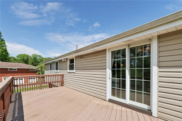 1921 Shady Oak Cir gallery image 31