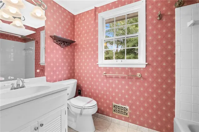 1942 Overland Ct gallery image 28