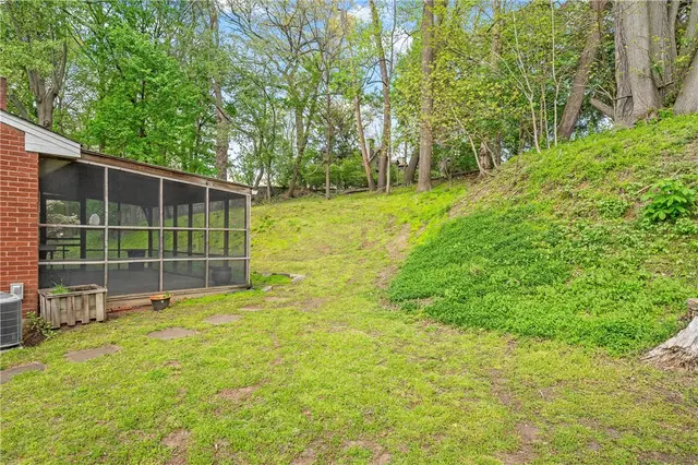 195 Osborne Lane gallery image 7
