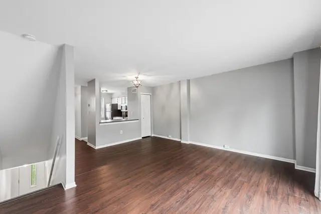 196 Woodhaven Drive gallery image 20