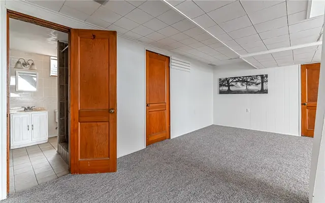 1962 Shady Oak Dr gallery image 35