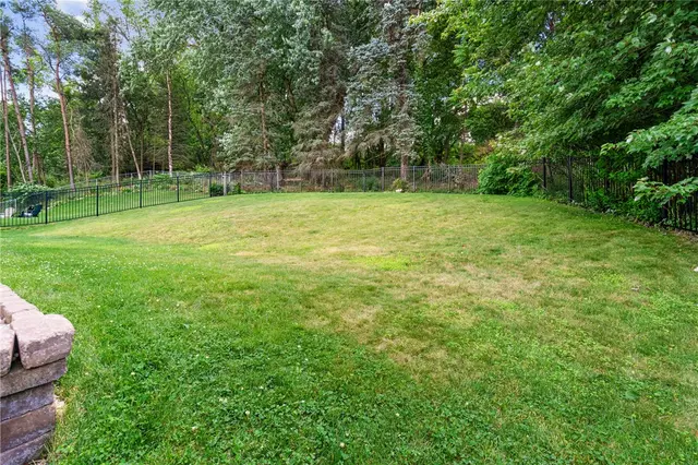 198 Longvue Dr gallery image 30