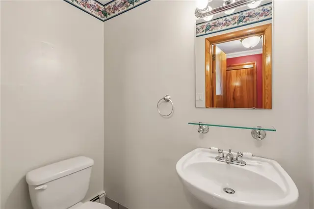 198 Longvue Dr gallery image 32