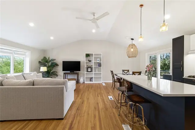 199 Avondale Street gallery image 6