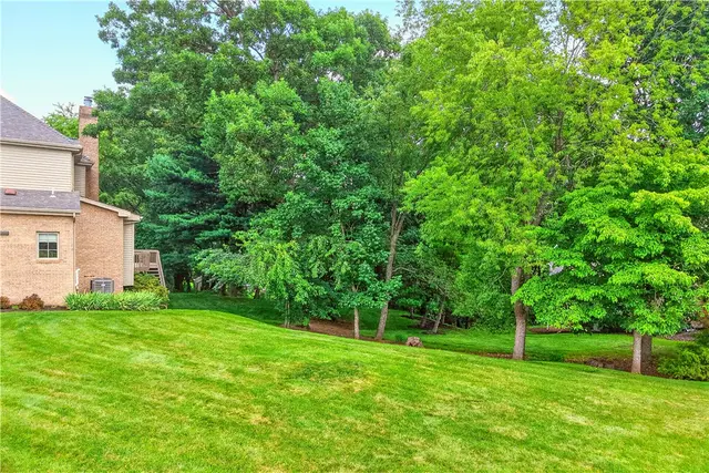 200 Chadborne Ct gallery image 7