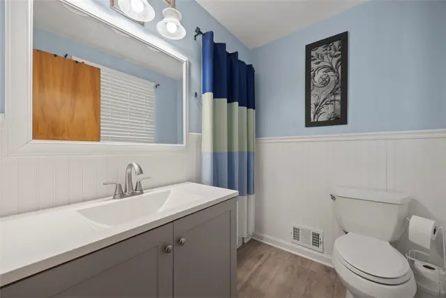 200 Ennerdale Ln gallery image 30