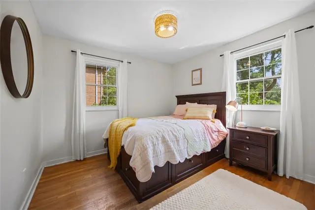 200 Ennerdale Ln gallery image 35