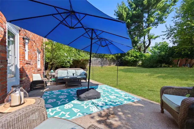 200 Ennerdale Ln gallery image 42