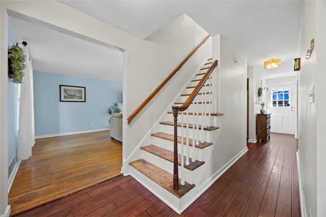 200 Ennerdale Ln gallery image 45