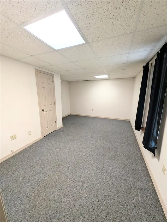 200 Jaclyn Dr gallery image 41