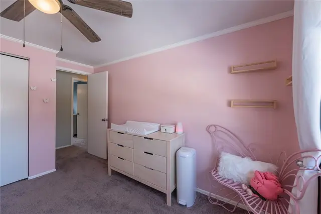 200 Kirkwood Dr gallery image 15
