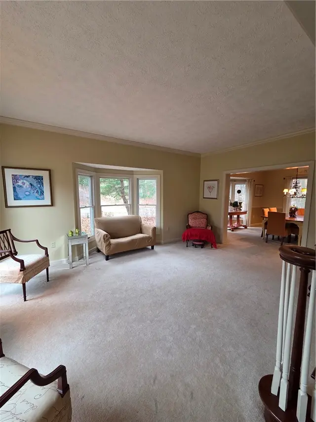 2001 Buckingham Dr gallery image 20