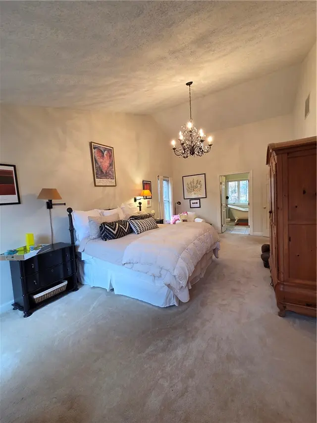2001 Buckingham Dr gallery image 26