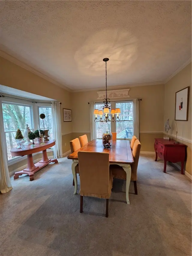 2001 Buckingham Dr gallery image 38