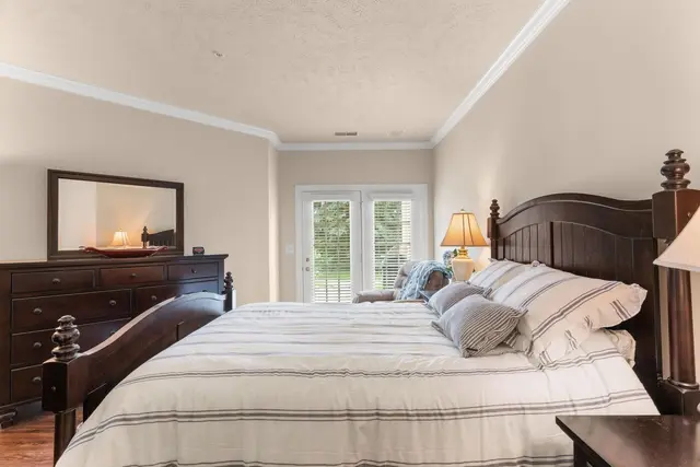 201 Adams Pointe Blvd 10 gallery image 16