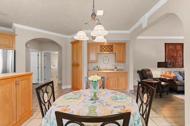 201 Adams Pointe Blvd 10 gallery image 20