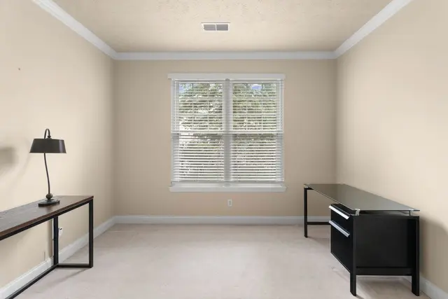 201 Adams Pointe Blvd 10 gallery image 23