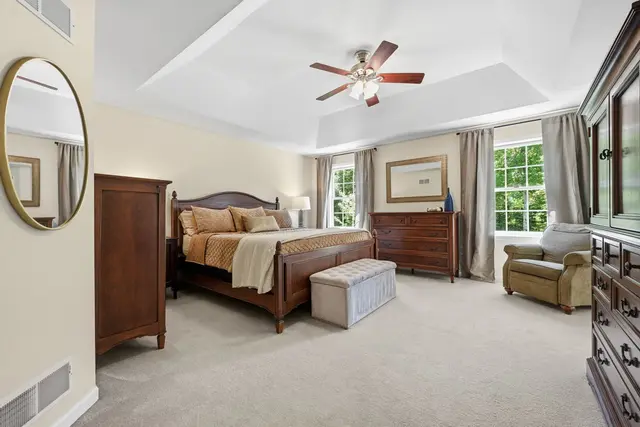 201 Crawford Court gallery image 28
