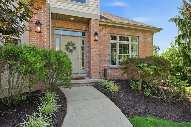201 Crawford Court gallery image 35