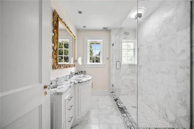 201 Creek Drive gallery image 20