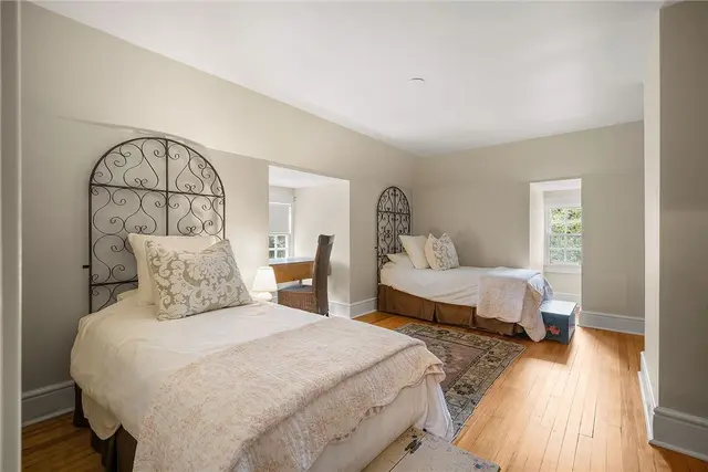 201 Creek Drive gallery image 46