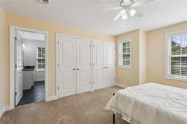 201 Emerson Pines Dr gallery image 11