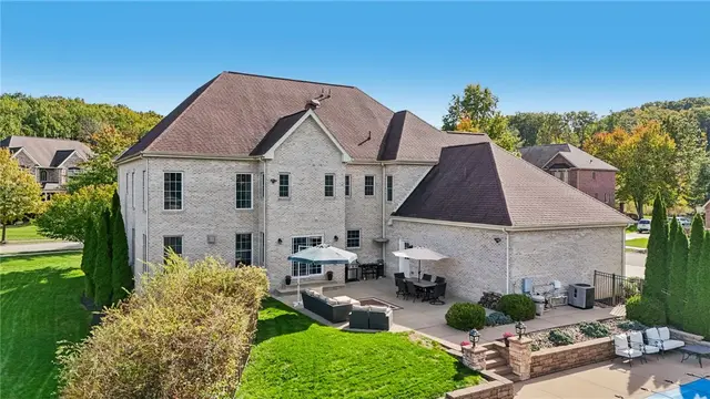201 Emerson Pines Dr gallery image 22