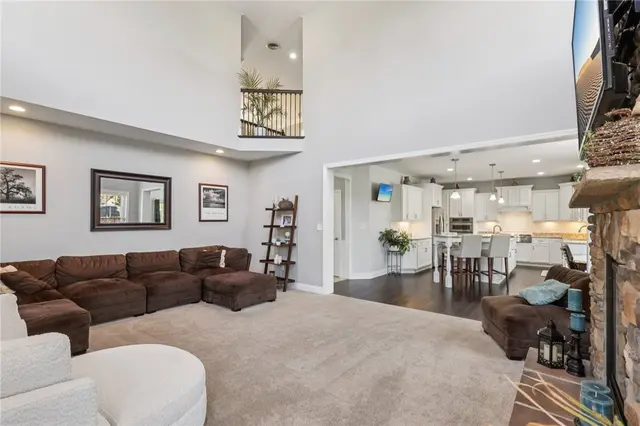 201 Emerson Pines Dr gallery image 26