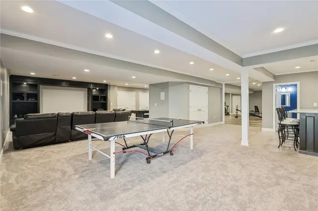 201 Emerson Pines Dr gallery image 34