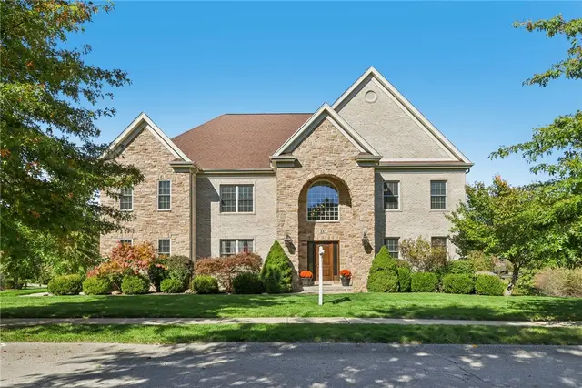 201 Emerson Pines Dr