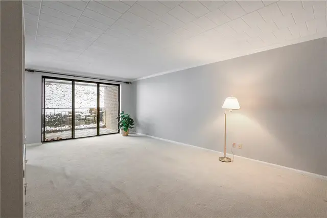 201 Grant 202 gallery image 6