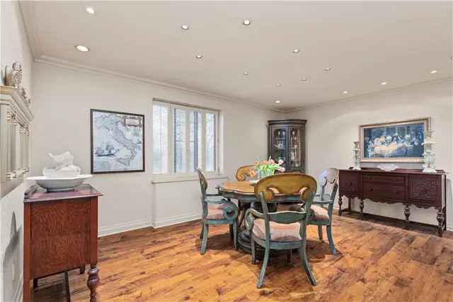 201 Grant 405 405 gallery image 22
