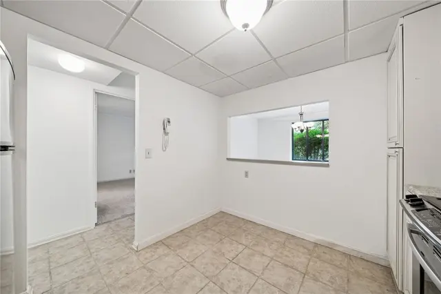 201 Grant St 108 gallery image 13