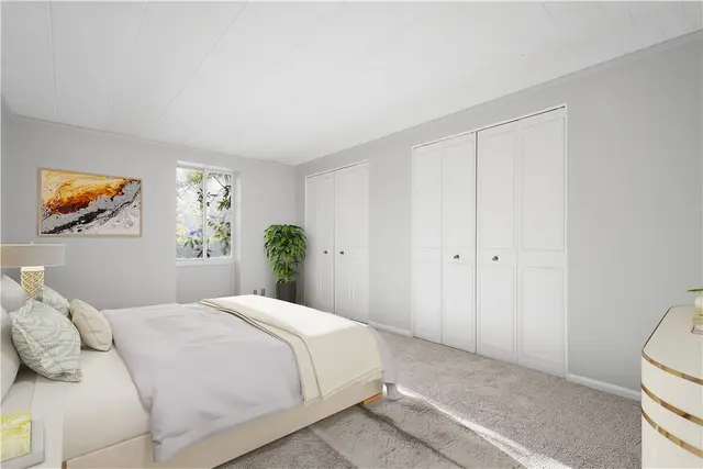 201 Grant St 111 gallery image 17