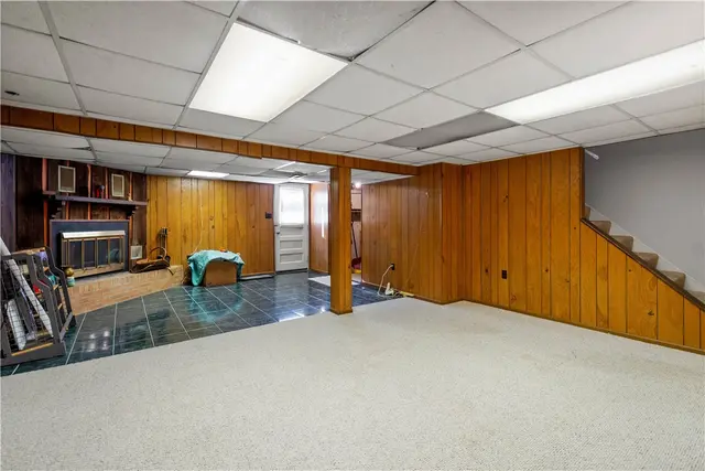 201 Kenney Dr gallery image 24