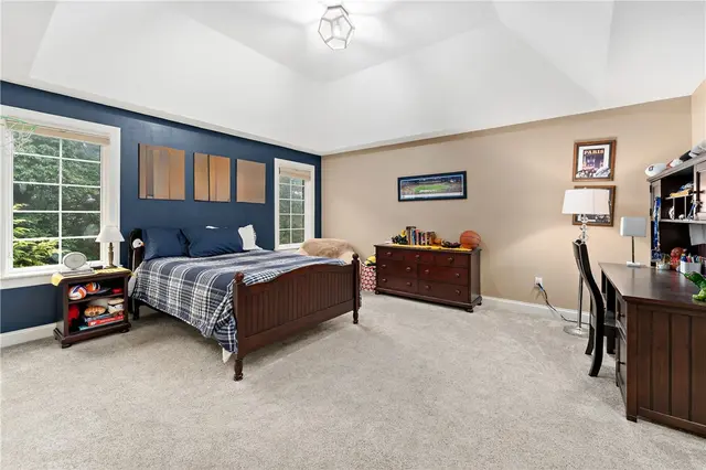 201 MacFadden Dr gallery image 4