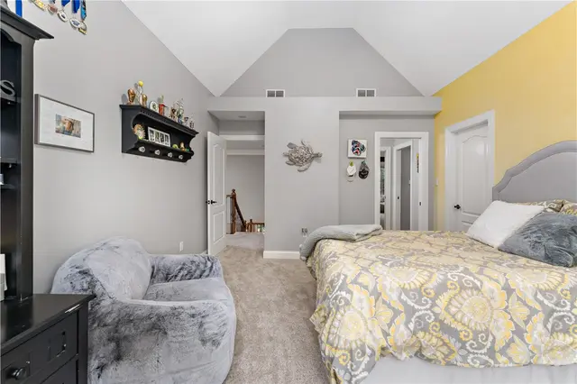 201 MacFadden Dr gallery image 21