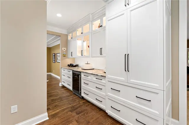201 MacFadden Dr gallery image 44
