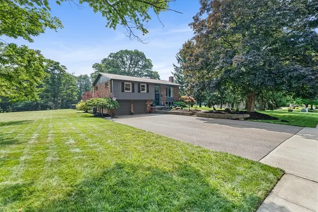 201 Pinkerton Rd gallery image 6