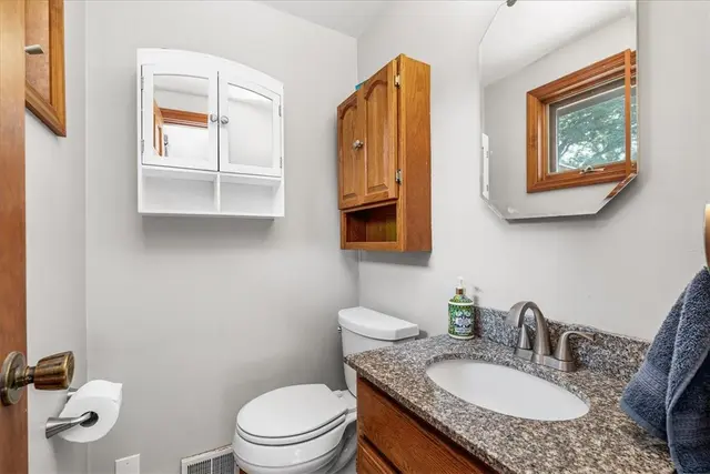 201 Pinkerton Rd gallery image 8