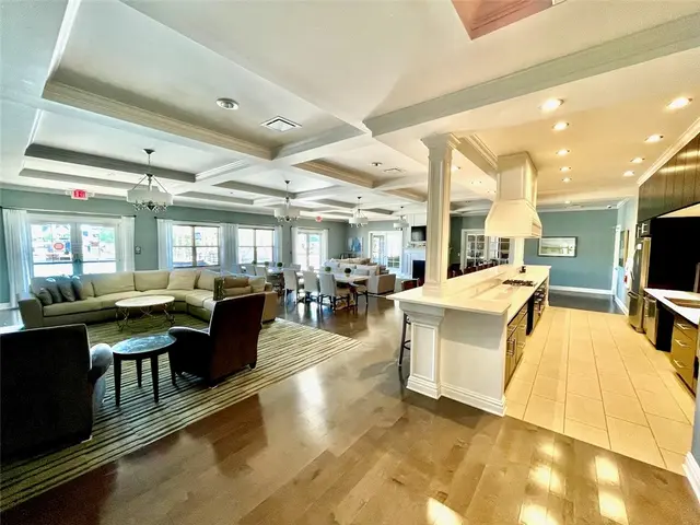 201 Thornapple Lane gallery image 28